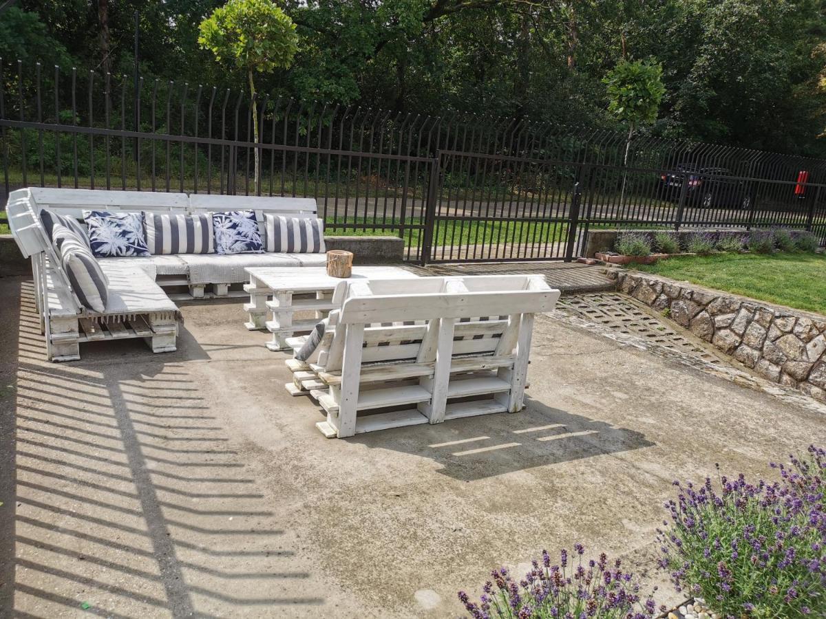 Family Garden Apartmanhaz Siófok Eksteriør bilde