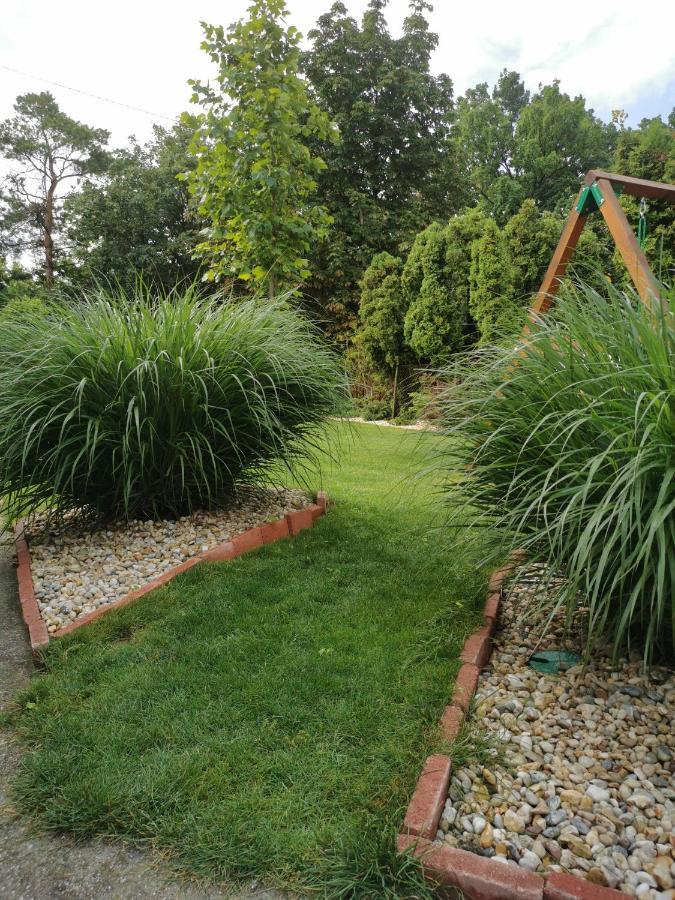 Family Garden Apartmanhaz Siófok Eksteriør bilde